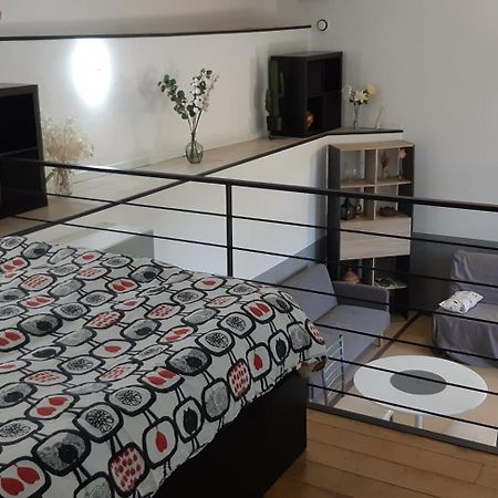 דירות Collobrières Petit Loft Face Riviere מראה חיצוני תמונה